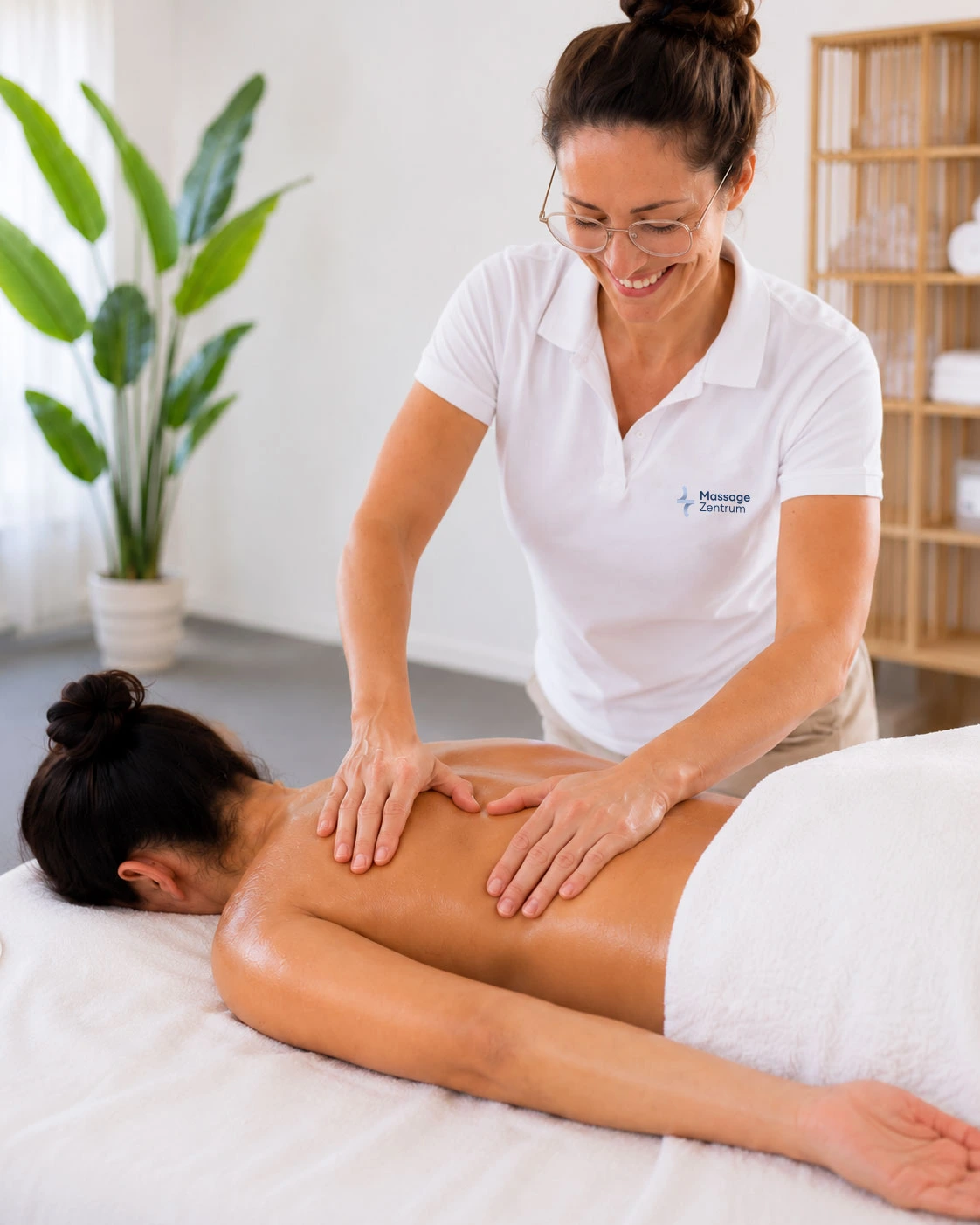 Therapeutische Massage im Massage Zentrum Oftringen an der Frikartstrasse
